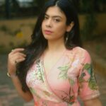 Anurita Jha Instagram - Love, light and happiness to you all.. wishing my insta circle a very happy and safe Dipawali 🪔🪔 . . . Outfit @gillorisocial Hair @jiyajadhav66 . . . . . #diwali #celebration #diwali celebrations #anurittakjha
