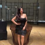 Anurita Jha Instagram - Dressing up and hair flips 😎 . . . . . . . . . . . . . #vanity #actor #anurittakjha Grand Hyatt Mumbai