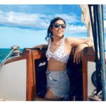 Anurita Jha Instagram - Chalo ishq ladaiin 😛 Full filmy 😛 . . . . . . . . . . . . . . Pic @raj35mm The sailing by @sailingstargazer Muah @amitpardeshi.makeupartistv1977 . . . . . . . . . #insta #instafashion #instapic #instadaily #instalike #trending #trendingpics #trendingfashion