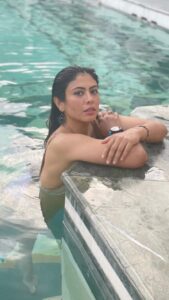 Anurita Jha Instagram - 🧜‍♀️🧜‍♀️🧜‍♀️ . . . . . . . . . . . #insta #instagram #instareels #reelsindia #trendingreels #videos #reelit