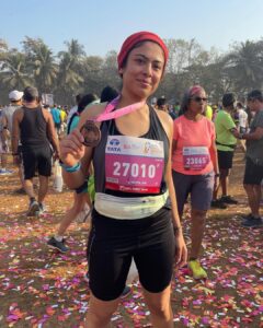 Anurita Jha Instagram - My first half @tatamummarathon 
What i talk about when i talk about running…
Last one year i have changed a lot..
I have gravitated towards doing things that makes my inner self happy.
Like Hiking Himalayan mountains, cycling and especially running.
 All these activities are very inspiring when u see someone else doing it…
But to get down and actually do them needs a lot of discipline and focus ..
Which means not attending most of the parties i was invited to( I’m an outcast &loner anyway) and valuing the food that goes in the body and sleeping on time( most important )
It has given me more emotional and mental stability, and disconnecting with the pain and negative thoughts at will ( even if partially) 
I could do all this cause i love it.
Do things u love and u’ll keep doing them…

Don’t get misguided by what everyone else is doing on social media.. find ur essence,its absolutely worth taking ur time.
On that note love to all ❤️❤️❤️

Thank u @akshay.wagh88 for encouraging me to participate in my 1st 10 k run, it all started from there.

Thank u @stridersmiles for the very systematic and thorough training that has helped me in getting better as a runner . 
.
.
.
.
.
.
#anurittakjha #tatamumbaimarathon2023 #21km