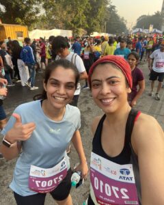 Anurita Jha Instagram - My first half @tatamummarathon 
What i talk about when i talk about running…
Last one year i have changed a lot..
I have gravitated towards doing things that makes my inner self happy.
Like Hiking Himalayan mountains, cycling and especially running.
 All these activities are very inspiring when u see someone else doing it…
But to get down and actually do them needs a lot of discipline and focus ..
Which means not attending most of the parties i was invited to( I’m an outcast &loner anyway) and valuing the food that goes in the body and sleeping on time( most important )
It has given me more emotional and mental stability, and disconnecting with the pain and negative thoughts at will ( even if partially) 
I could do all this cause i love it.
Do things u love and u’ll keep doing them…

Don’t get misguided by what everyone else is doing on social media.. find ur essence,its absolutely worth taking ur time.
On that note love to all ❤️❤️❤️

Thank u @akshay.wagh88 for encouraging me to participate in my 1st 10 k run, it all started from there.

Thank u @stridersmiles for the very systematic and thorough training that has helped me in getting better as a runner . 
.
.
.
.
.
.
#anurittakjha #tatamumbaimarathon2023 #21km