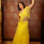 Anurita Jha Instagram - Yellow pumpkin 🎃💥 . . . . . Wearing @we_essence 📸 @raj35mm Hair @jiyajadhav66 Makeup @amitpardeshi.makeupartistv1977 . . . #insta #instpic #instgram #instadaily #instafashion #instamood #instalove #poser #photoshoot #shooting #actor #actors life #workingactor #indian celebrity