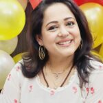 Aparajita Auddy Instagram - যুক্ত করো হে সবার সঙ্গে মুক্ত করো হে বন্ধ সঞ্চার করো সকল মর্মে শান্ত তোমার ছন্দ।