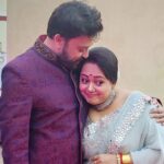 Aparajita Auddy Instagram - সুরক্ষা diagnostic center এর ৩০ বছরের পূর্তি উপলক্ষে কলকাতা সায়েন্স সিটি তে বিশেষ অনুষ্ঠান..... অনেকদিন পরে সাহেব আর আমি একসাথে সঞ্চালনা করলাম....সমস্ত গুণী ব্যক্তির সান্নিধ্যে জমজমাট অনুষ্ঠান... অনেক ধন্যবাদ ডাঃ সোমনাথ চট্টোপাধ্যায় কে কর্ণধার সুরক্ষা diagnostic center... সমস্ত সুরক্ষা পরিবার কে এবং অর্ণব এর পুরো টিম কে যারা সকলে মিলে এত সুন্দর একটা অনুষ্ঠান পরিচালনা করলো.... 🙏🙏🙏🙏