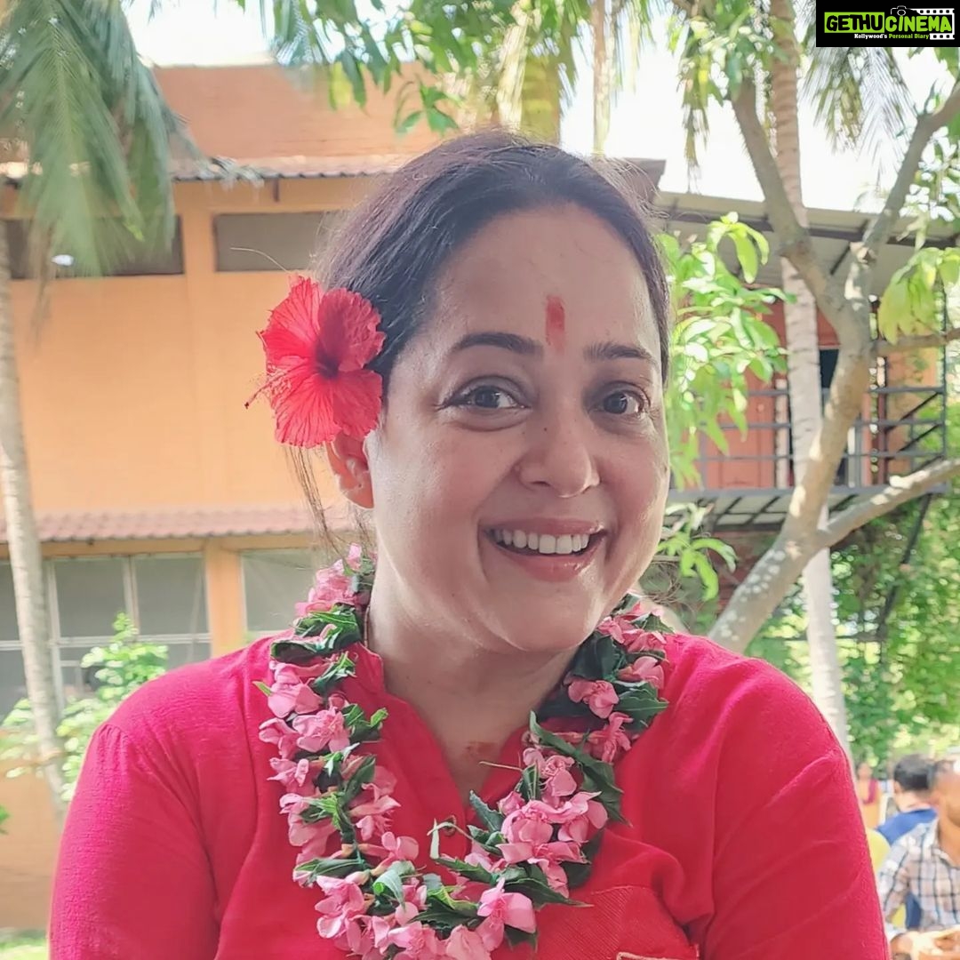 Aparajita Auddy Instagram - মোর বিহু দিবসে🙏🙏🙏#reelsindia #viral #Instagram