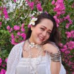 Aparajita Auddy Instagram - Adornment, what a science! Beauty, what a weapon! Modesty, what elegance!”#reelsindia#viral #Instagram