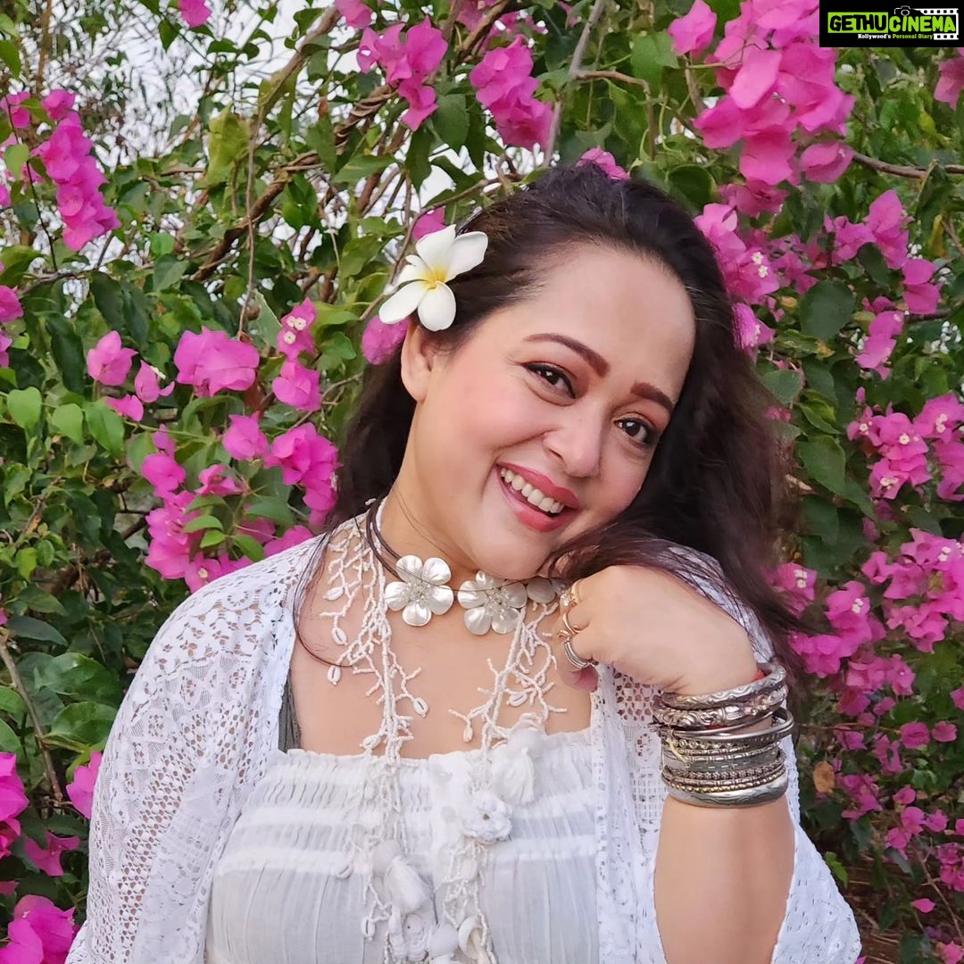 Aparajita Auddy Instagram - Adornment, what a science! Beauty, what a weapon! Modesty, what elegance!”#reelsindia#viral #Instagram