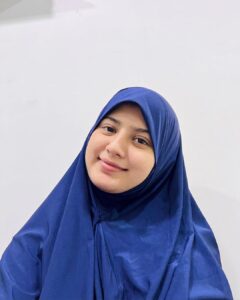 Arishfa Khan Instagram - Kaisa jaa raha ha aap sabka roza?💙