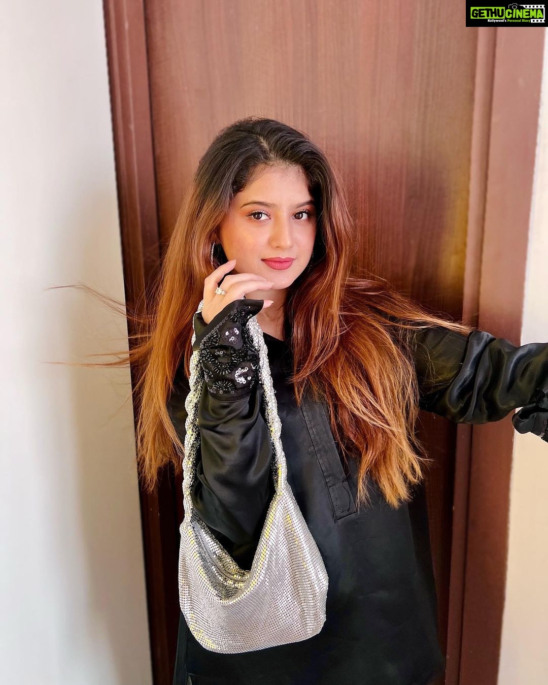 Arishfa Khan Instagram - Tadaa itโs Sunday! ๐