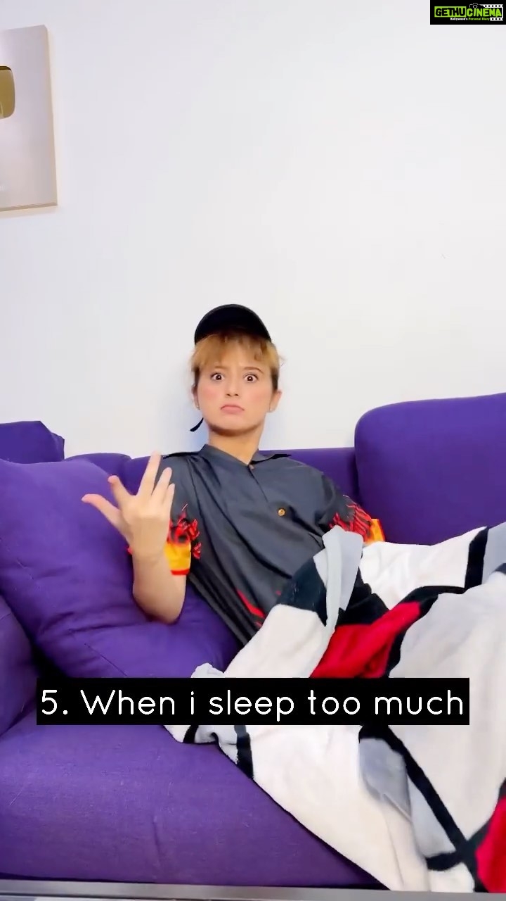 Arishfa Khan Instagram - So true!!🥹😅 • #100ReelsByAK #Reel84 #Day26 #arishfakhan #8thingsmotherhate #momandme #relatable #comedy #funny #reels #reelsinstagram #reelitfeelit