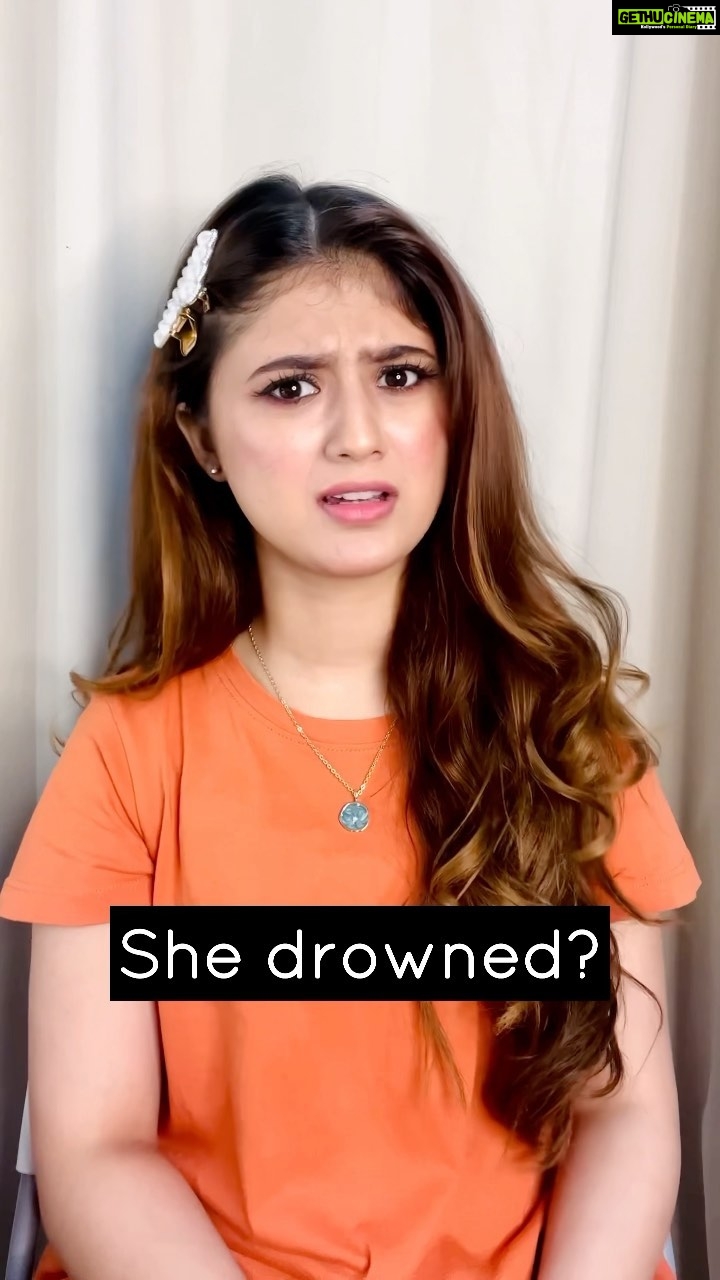 Arishfa Khan Instagram - Wow what a joke🤦🏻♀️😤 • #100ReelsByAK #Reel77 #Day24 #arishfakhan #comedy #funny #wannahearajoke #trending #reels #reelsinstagram #reelitfeelit