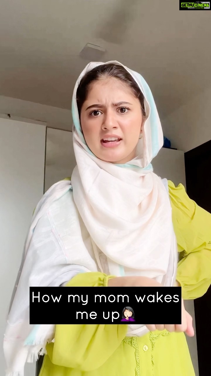 Arishfa Khan Instagram - Itni jaldi kaiko uthe maa?😒 • #100ReelsByAK #Reel69 #Day22 #arishfakhan #comedy #funny #hyderabadicomedy #hyderabadifunnyvideo #reels #reelsinstagram #reelitfeelit
