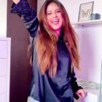 Arishfa Khan Instagram - Flip it like a flipagram❤️‍🔥 #dance