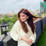 Arishfa Khan Instagram - Grateful for small things, big things, and everything in between.🫶🏻❤️ #grateful #blessed 📍: @thribecreatorslab 💫