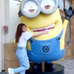 Arishfa Khan Instagram - Hey hey hey #singapore 💛🪸 #hey #reels #reelsinstagram #reelitfeelit Universal Studios Singapore