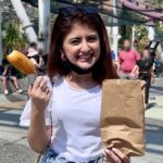 Arishfa Khan Instagram - UNIVERSAL STUDIOS SINGAPORE 💗✨ Such a beautiful place😍 Swipe right to see all the pictures!! 🪸 . . . #arishfakhan #universalstudios #singapore #throwback #fun #happiness #travel #arishfatraveldiaries Universal Studios Singapore