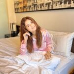 Arishfa Khan Instagram - Morning💗 Day #04 in Singapore ✨🫶🏻 #singapore #morningvibes #trip Zhongshan Park 中山公园