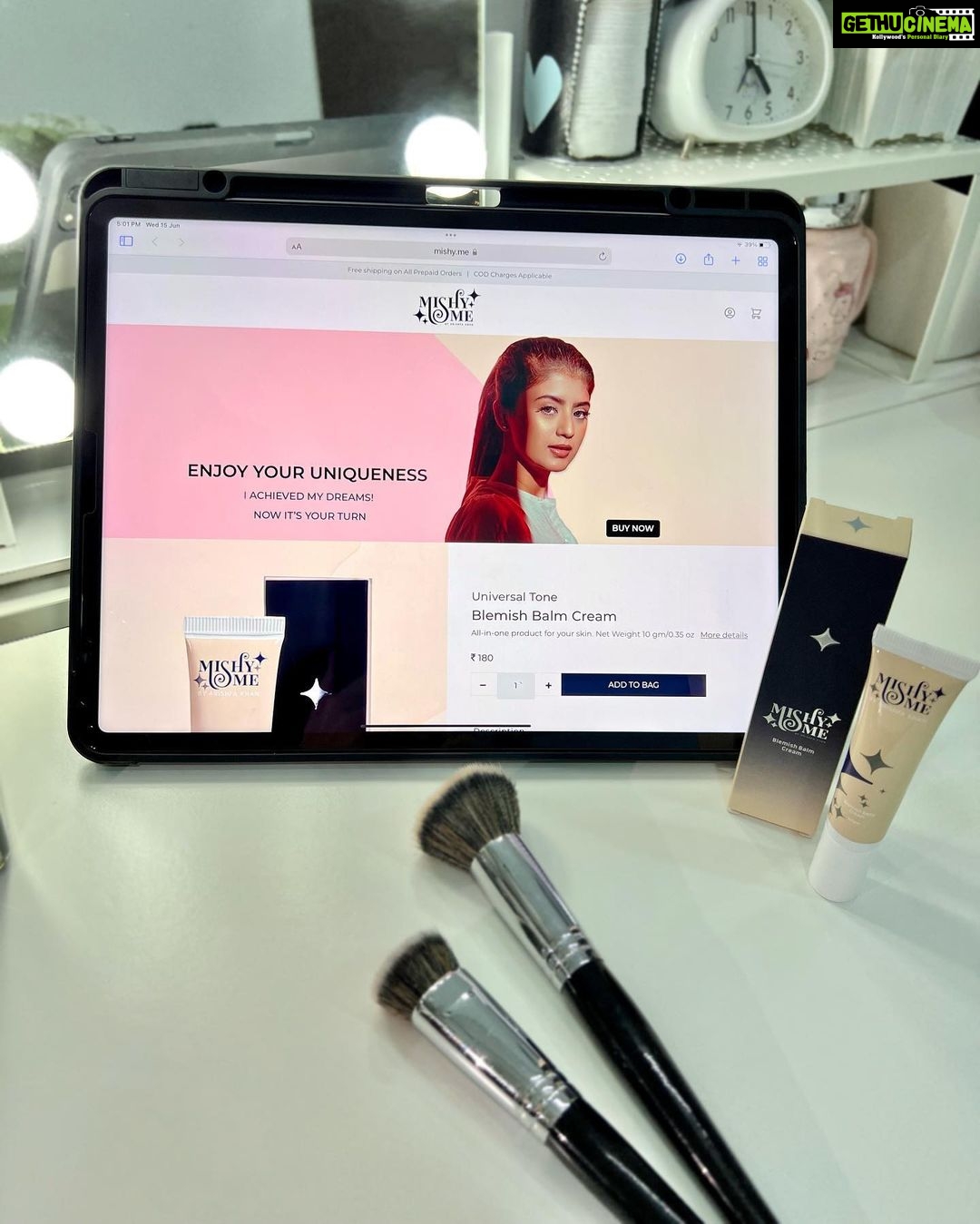 Arishfa Khan Instagram - π»πΈπ
πΈ ππΈ πΊπΏπππ€β¨ Mishy Me βοΈ BB Cream is perfect for people across all age groups and for all skin types, this unisex π«πΌ product is designed to make skincare affordable and available to everyoneβ¨ Benefit of Mishy Me BB Cream.β€οΈ 1: Instant Brightness 2: Sun Protection 3: Evens out skin tone 4: Makes you look great on Camera.π€© And all you budding creators out there..this is the best product for you all. Look amazing in your reels and photo shoots.πͺ Get yours now in just 180/- rupees from www.Mishy.me or #amazon π«Άπ» #MishyMe #realisrare #arishfakhan #lookgoodfeelgood #alwaysmishyme #mishymebbcream #bbcream #mishymebyarishfakhan #sulpatefree #parabenfree #crueltyfree #spf30 #cosmetic