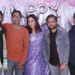 Arshi Khan Instagram - Abba amma aur mere bhai ❤️❤️❤️❤️❤️❤️❤️❤️❤️❤️❤️ #arshi #arshikhan #family #birthday