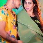 Arshi Khan Instagram - Yoon Shabnami 😍 Pehle Nahi thi Chandni 😉 @arshikofficial . #feelitreelit #feelkaroreelkaro #trending #arshan #eshanmasih #arshikhan . Shoot by @black_lotus99 Location @byou.in
