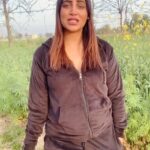 Arshi Khan Instagram - @_luxury_town @_luxury_town @_luxury_town Most Trustable Shopping Page On Instagram (Based On Reviews) Get Unique & Rich New Collection Only Luxury shoes, Watchs,Sunglasses, Airpords, I watchs, Perfumes, Ladies Bags All Available @_luxury_town Click Here to See Collection 👇🏻👇🏻 @_luxury_town @_luxury_town @_luxury_town @_luxury_town @_luxury_town 🚚 Free Cash On Delivery 🚚Free Shipping Sales Team Whatsapp - 91+9662596937
