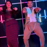 Arshi Khan Instagram - Let’s shake the Booty 🍑🙈on this Trend @arshikofficial . #feelitreelit #feelkaroreelkaro #trending #dance #arshikhan #eshanmasih . Location @byou.in
