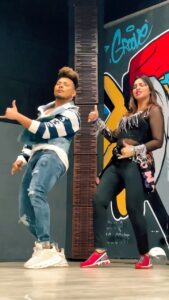 Arshi Khan Instagram - Watch my all videos on @officialjoshapp #kachabadam 
.
#joshapp #teamjosh