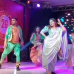 Arshi Khan Instagram – ❤️❤️❤️❤️❤️ new year show in #srilanka welcome 2022 love you AWAAM #arshikhan #arshi #sherukrishnagoni #newyear #newwork #happy #awaam @ballyscasinocolombo
Designer @vidyamourya096