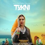 Arshi Khan Instagram - Our New Song #Tokni by Renuka Pawar @renukapanwar Starring // Arshi Khan @arshikofficial & Surender Kala @official_surender_kala Releasing on 04 Jan 2022 ! Stay Tune. . Presented by: HR Studio @hrstudio.official . Singer: Renuka Panwar @renukapanwar Starring: Arshi Khan @arshikofficial & Surender Kala @official_surender_kala Lyrics: Rohtash Gagsiniya Music: GR @grmusiclive Project By: Entertainer Jatt @Entertainer_jatt Produced by: Sangita Chauhan -------------------------------------- Direction: Team Entertainer Jatt Dev Saini @devsaini.ej  Jyot Kalirao @jyotkalirao  SagaR. @sagar.t.m  Narinder @narinderpwar -------------------------------------- Dop @jyotkalirao Editor- RGB Films @sandeepdhimaneditor #arshikhan #arshi #sherukrishnagoni #music #haryanvi #renuka