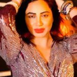 Arshi Khan Instagram - NAZAR BHI UTHEGI ❤️ #you #arshi #arshikhan #reels #reelsinstagram #reelsvideo #reelsindia