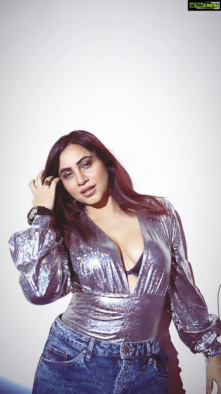 Arshi Khan Instagram - Dil dhadkana . . . . #arshikhan #arshi #reels #reelsinstagram #reelsvideo #reelitfeelit