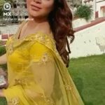 Arshi Khan Instagram - ❤️😂😂😂😂😂😂 #arshikhan #reels #reelitfeelit #reelkarofeelkaro #reelsindia @mxtakatak