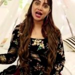 Arshi Khan Instagram - HAPPY DIWALI ❤️❤️❤️❤️❤️❤️ AWAAM #happy #diwali #arshi #arshikhan #sherukrishnagoni ❤️❤️