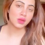 Arshi Khan Instagram - Wooow what a Dev 😂😂😂😂😂 #arshikhan #arshikofficial #arshi #sherukrishnagoni