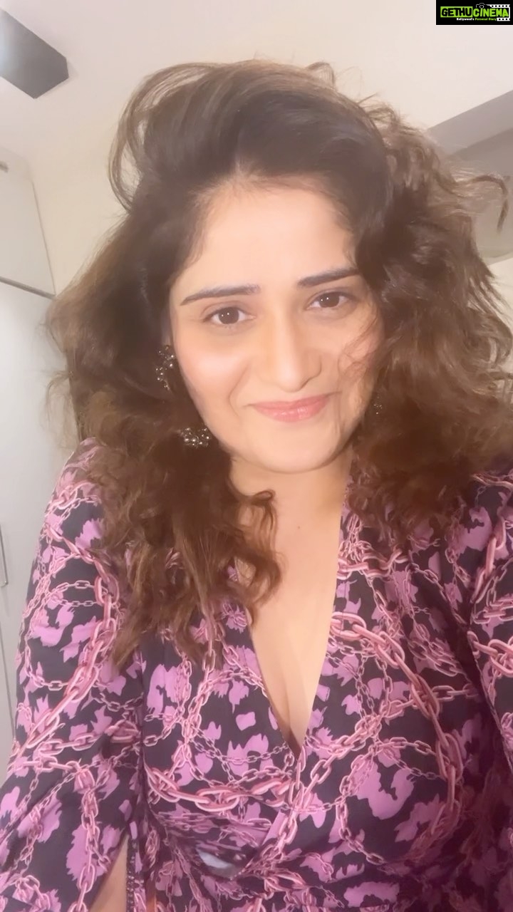 Arti Singh Instagram - I love when I smile myself 😂making these