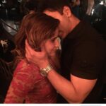 Arti Singh Instagram – 2007 se ab tak Sirf pyar diya. Ladli thi main apki. U said u wil b my guiding star forever . But Sitara toh tab bante hai jab chale jate hain . Aise nhi chahiye thi guidance . I loved u and I wil always love you.2007 when I met u I never thought I wil always b with u till now Kyunki main rishton mein kacchi pad jati hun . Par apne nahi tuutne diya kabhi .I wil b your Behna your bacha forever. Bohut Kuch hai . Jab milungi tab kahungi. See u on other side my andu my brother 🤗mera bhai