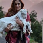 Arti Singh Instagram – If it costs your peace ,itโs too expensive ๐