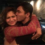 Arti Singh Instagram – 2007 se ab tak Sirf pyar diya. Ladli thi main apki. U said u wil b my guiding star forever . But Sitara toh tab bante hai jab chale jate hain . Aise nhi chahiye thi guidance . I loved u and I wil always love you.2007 when I met u I never thought I wil always b with u till now Kyunki main rishton mein kacchi pad jati hun . Par apne nahi tuutne diya kabhi .I wil b your Behna your bacha forever. Bohut Kuch hai . Jab milungi tab kahungi. See u on other side my andu my brother 🤗mera bhai