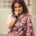 Arti Singh Instagram - You can’t dull my sparkle 💕 Clicked by @iam_kunalverma Hair @anjalichaudhary9876 Wearing @anjali_lilaria Makeup @makeupbynidhidesai