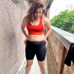 Arti Singh Instagram – Why post only when u accomplish a goal . Why not when sometimes u fail . I took this weight on 2nd Aug and thought wil go atleast 3 kg down but today I m 2 kg more . When I took the photo (swipe) I thought I wil post this and my other photo when I wil b in good shape )May b sometimes u just loose the track. Loose tht motivation. I was tired of getting up and going to gym like a ritual which is not bad .But for sometime I just wanted to bbbbbb .. I wanted to do nothing . Not think before eating are weight badh jayega and workout twice next day in guilt : I did disappoint my trainer @getfitwitumesh but at it again. Sometimes it’s a phase : so just want to say it’s ok . Hun toh kar bhi lungi : 😀 this post is juts to tel some who might b goin through same  it’s ok to just bbb sometimes . U fall but important u get up and start again . ❤️❤️