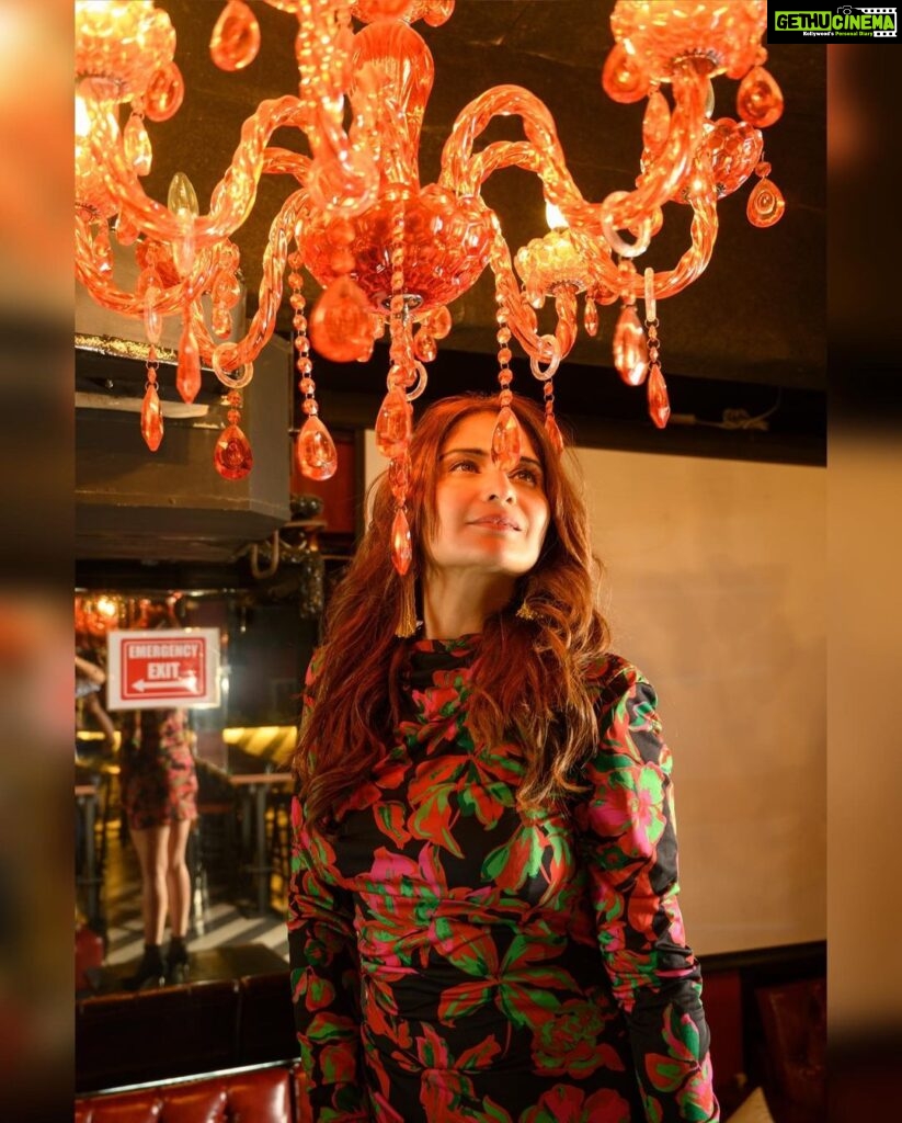 Arti Singh Instagram - I'd stay happy under a chandelier, gazing at the bright!! . . 💇🏻‍♀️: @anjalichaudhary9876 💄: @makeupbynidhidesai 📍: @truetrammtrunk 📷: @mayankpradhan_ . . #fashion #style #fashionfever #stylefile #lookbook #fashionista #ootd #ootdstyle #ootdinspo #potd #instagood #instadaily #stylish #artisingh