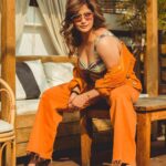 Arti Singh Instagram - still following social distancing 💥 Make up @ankita_makeupartist5 Hair @rashidtheartist Location @truetrammtrunk Clicked by @iam_kunalverma True Tramm Trunk
