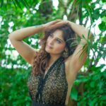 Arti Singh Instagram - Keep your back strong and head held high!! That's your power!! . . Hair and MUA: @tapsi_makeup . . #ootdstyle #ootd #back #stylebuzz #fashion #stylefile #lookbook #stylish #photooftheday #instagood #instadaily #artisingh