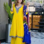 Arti Singh Instagram - Love your self 💥 Wearing @officialsdcouture @subarana.devendran
