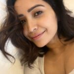 Asha Negi Instagram - Hang out?? Sorry it’s Saturday, I have a date with my bed! Byeeiiiiiiiiiii!🫶