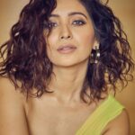Asha Negi Instagram - 🍭🍭🍭 . Outfit @tarinivijofficial Jewellery @isharya Stylist @d_devraj Assisted by @bhairaviahuja Photographer @harsh__mevada Makeup @shaylinayak Hair @ashisbogi