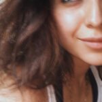 Asha Negi Instagram - Stay with me. I adore you more than my solitude..🤎