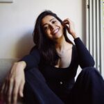 Asha Negi Instagram - How life just continues and continues and how little fears stay alive in you, just how funny we love people wrong, and then learn how to love them right, and then can be deeply terribly lonely one moment, and then suddenly surrounded by joy and care the next, and how I was young and continue to be young and the older I get the younger I feel and how I can’t even count all the ways I’ve changed but Iam still learning the same lessons again and again. I don’t know life is absurd and I like to look at strange dead bugs on the ground and watch the wind tickle the trees and jump on dead leaves and give someone funny bad kisses and sometimes it all seems stupid and overwhelming but actually it is all fine and wonderful so yeah… -unknown . 📷 @palashsverma