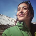 Asha Negi Instagram – Sunshine and a heart full of butterflies☀️🦋🦋🦋